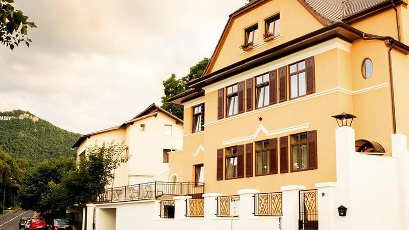 Cazare Brasov | Casa Moritz Brasov | Cazare la munte | Pensiuni Brasov | Cazare Poiana Brasov | Cazare pensiuni Brasov